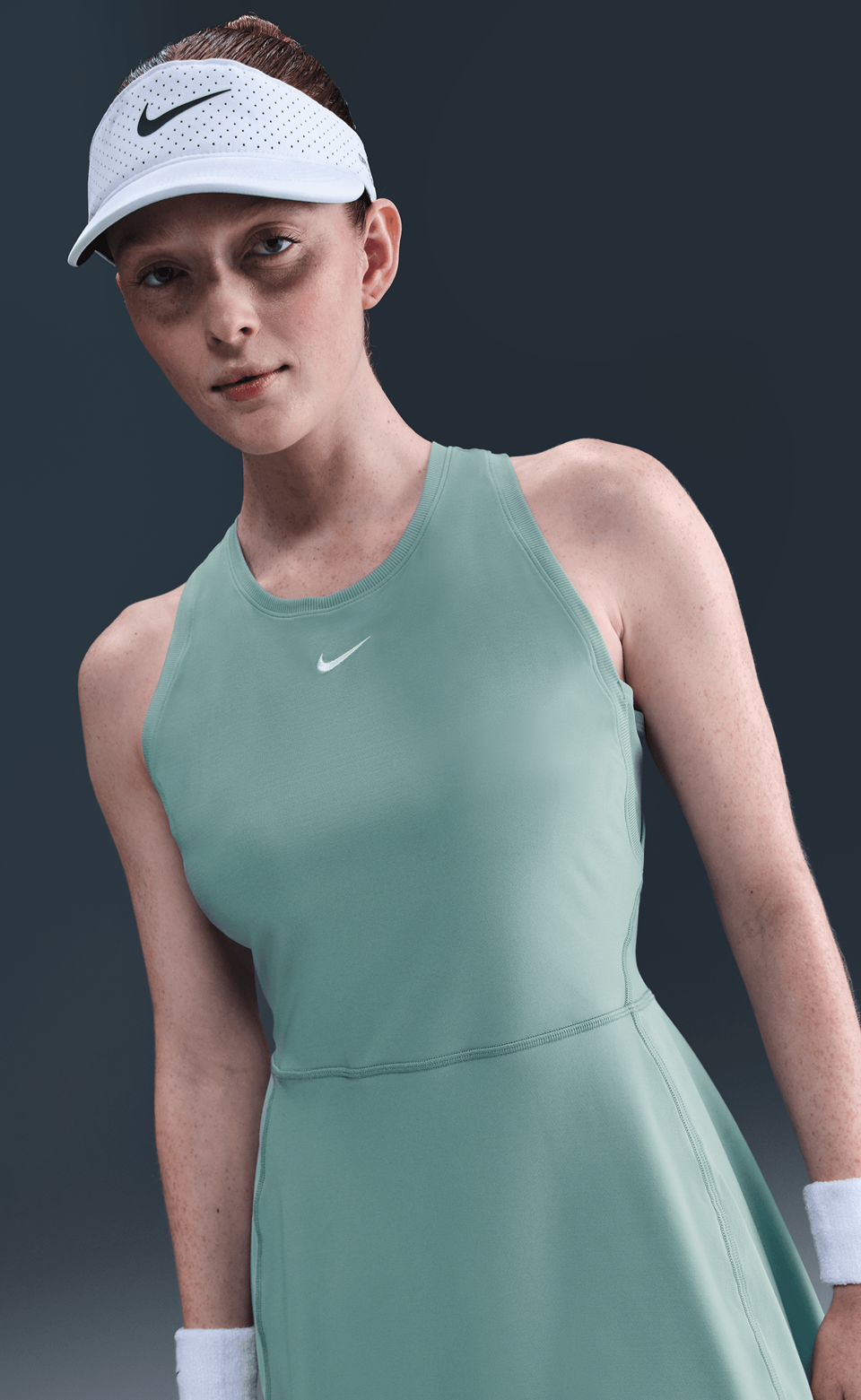 Nike Victory Dri-FIT Kadın Tenis Elbisesi - 3