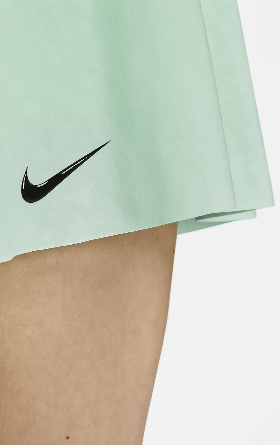 Nike Women's Fall Embossed Club Skirt  - 3