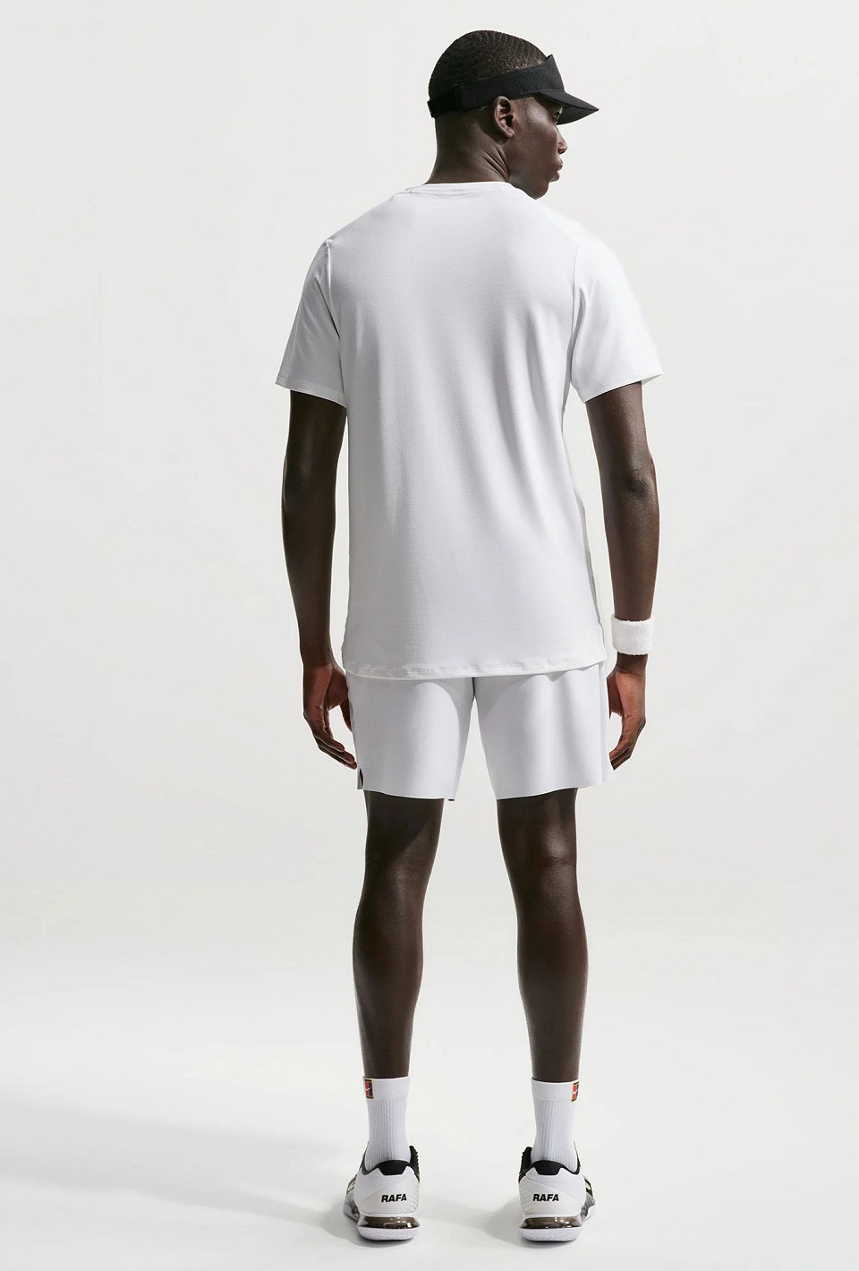 NikeCourt Advantage Dri-FIT Erkek Tenis Üstü - 2