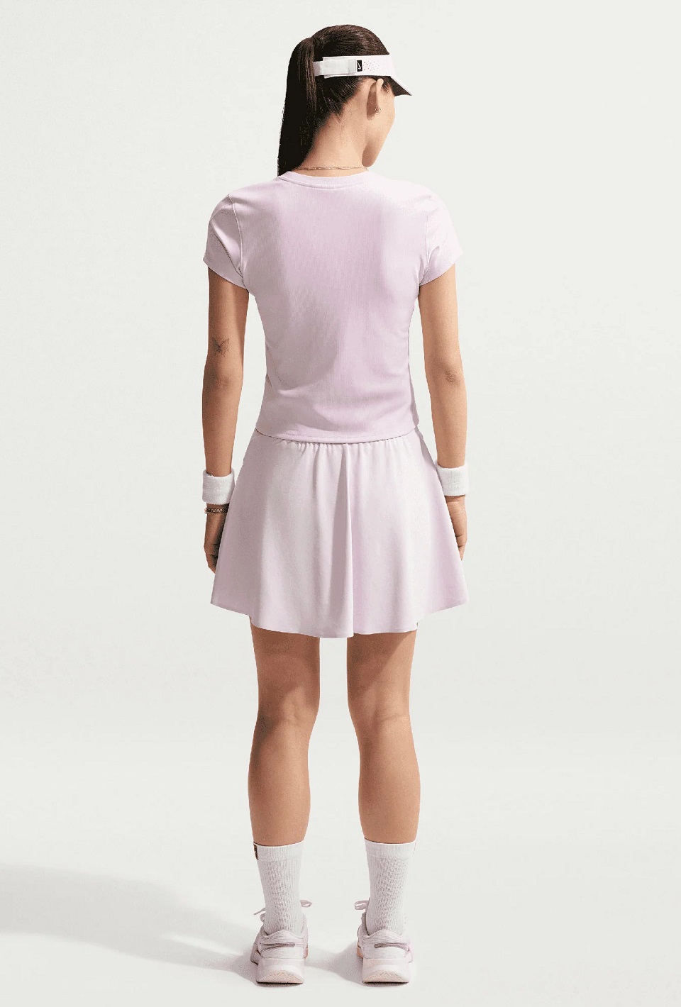 NikeCourt Advantage Kadın Dri-FIT Tenis Tişörtü HQ2994-583 - 2